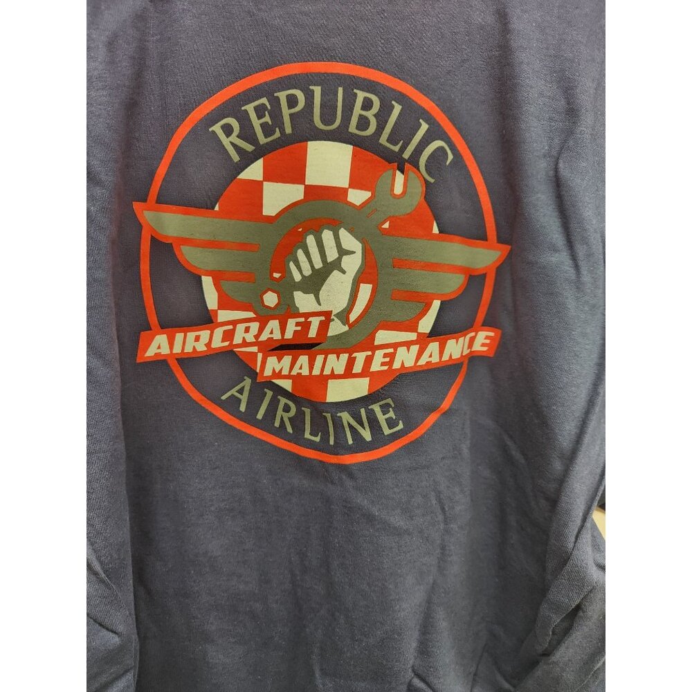 Port & Company Republic Airline Aircraft Maintenance Tee Large - NEW - Picture 6 of 7